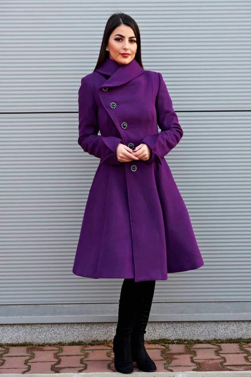 Purple voilet dress designing ideas | Colares
