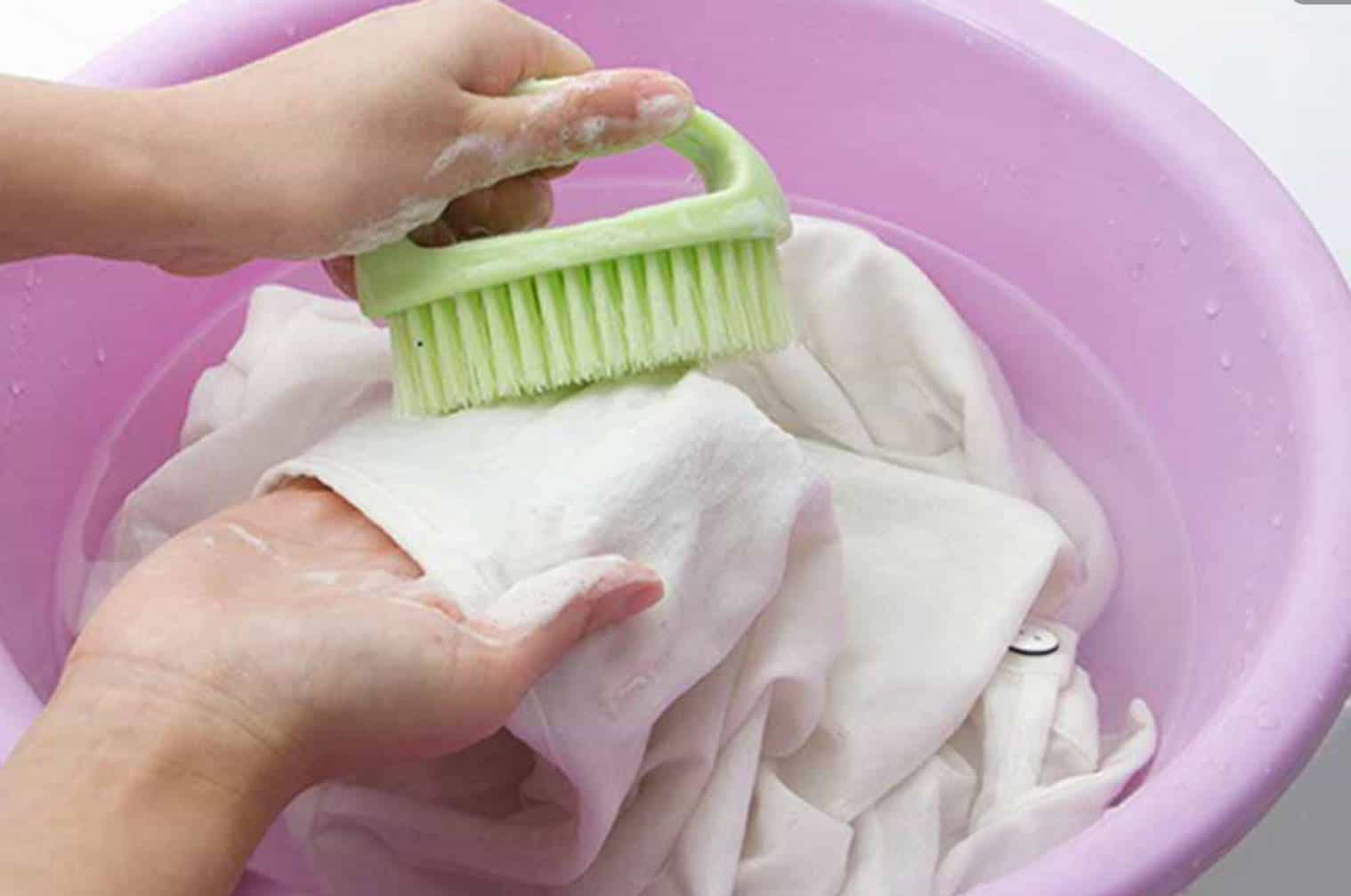 how to wash fiberglass out of clothes