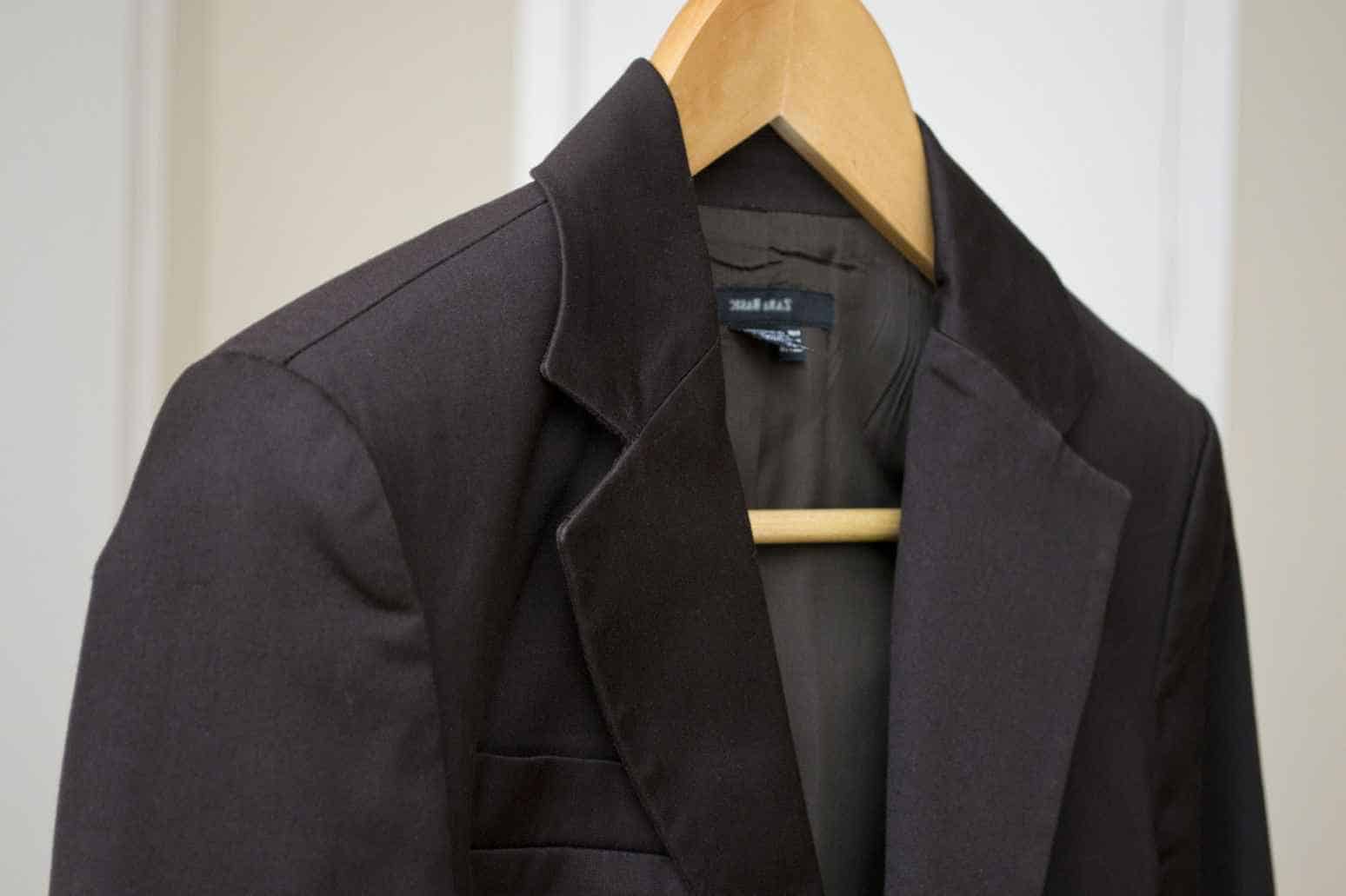 3 Methods to Wash a Suit at Home