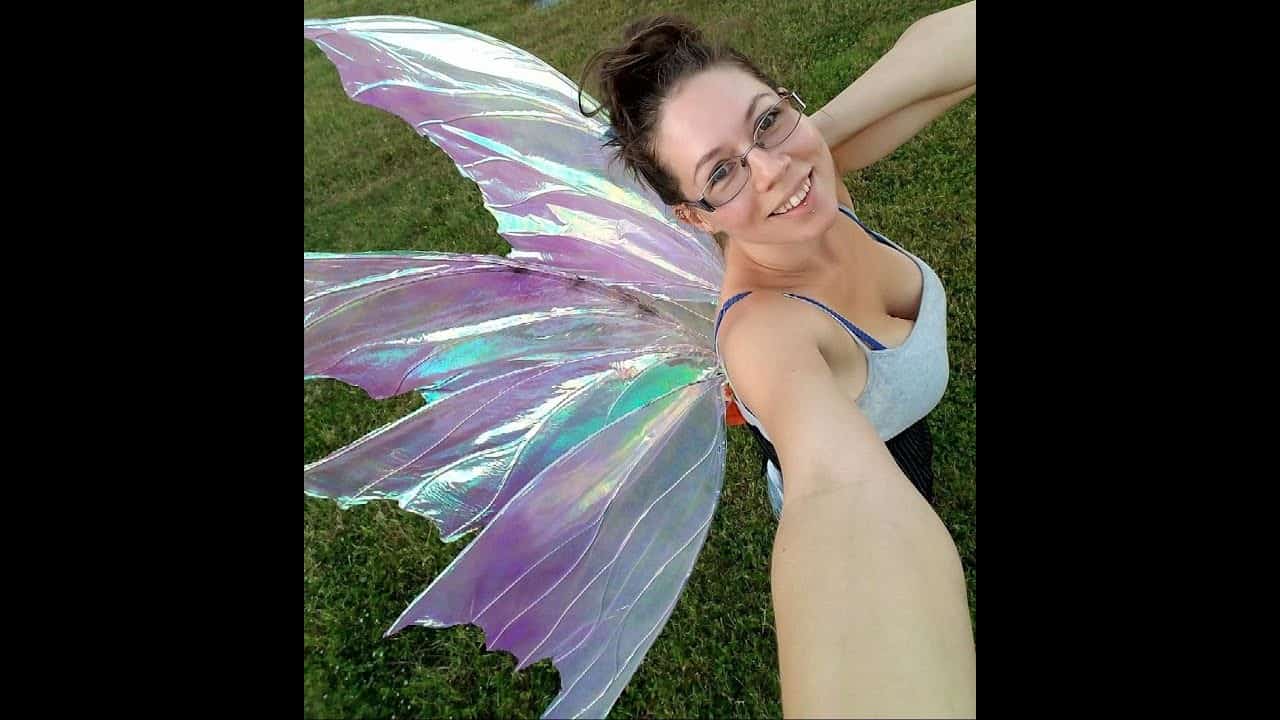 DIY Big Cellophane Fairy Wings